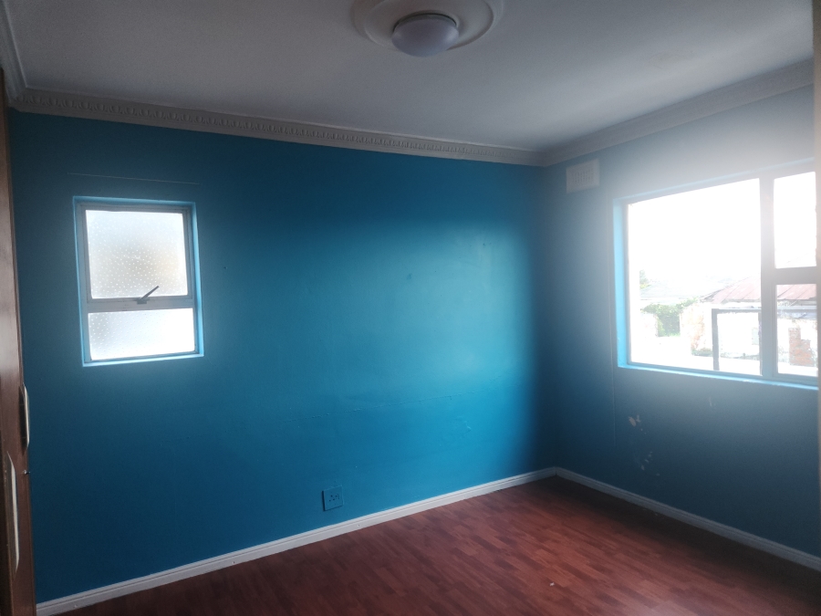 3 Bedroom Property for Sale in Lansdowne Western Cape
